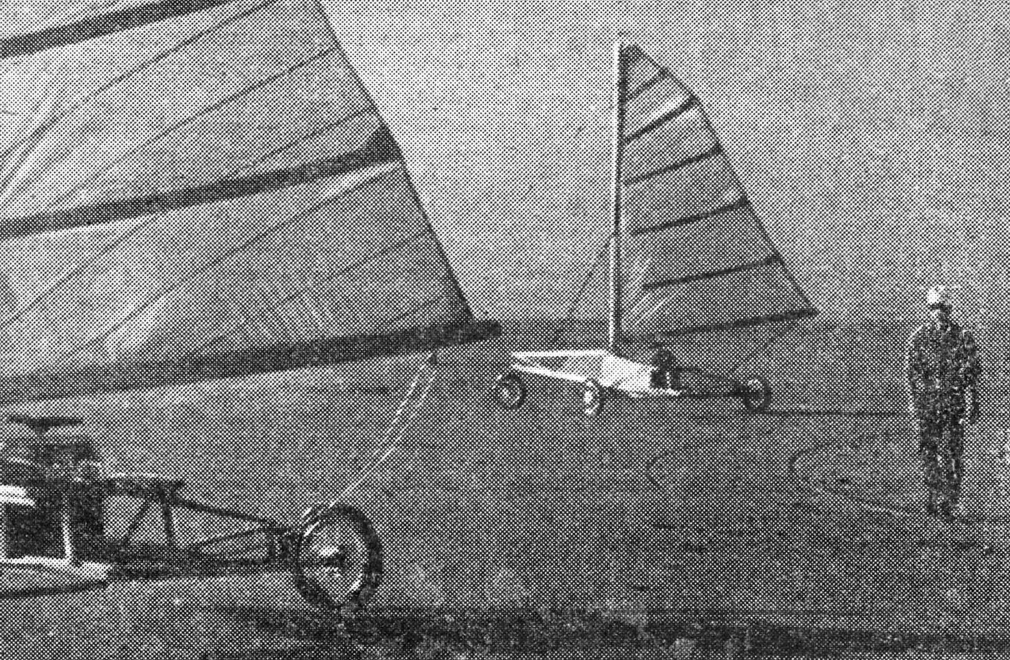 Land Yachts: 1000 km Desert Journey