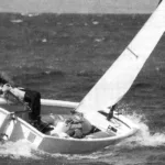 DAGGERBOARD BOAT FOR TOURISTS