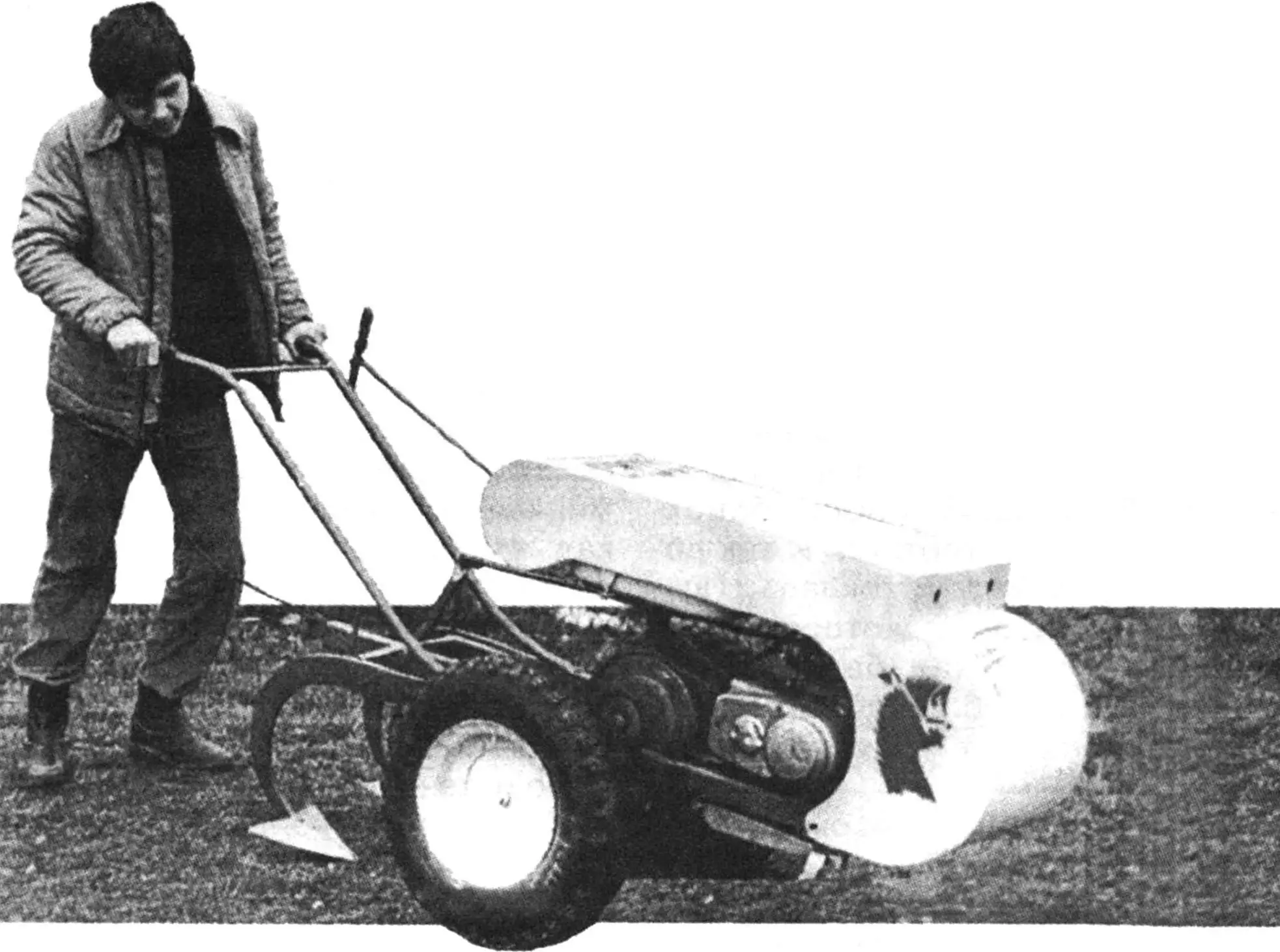 DIY Motor Block "Kirpi": Compact Agricultural Machinery