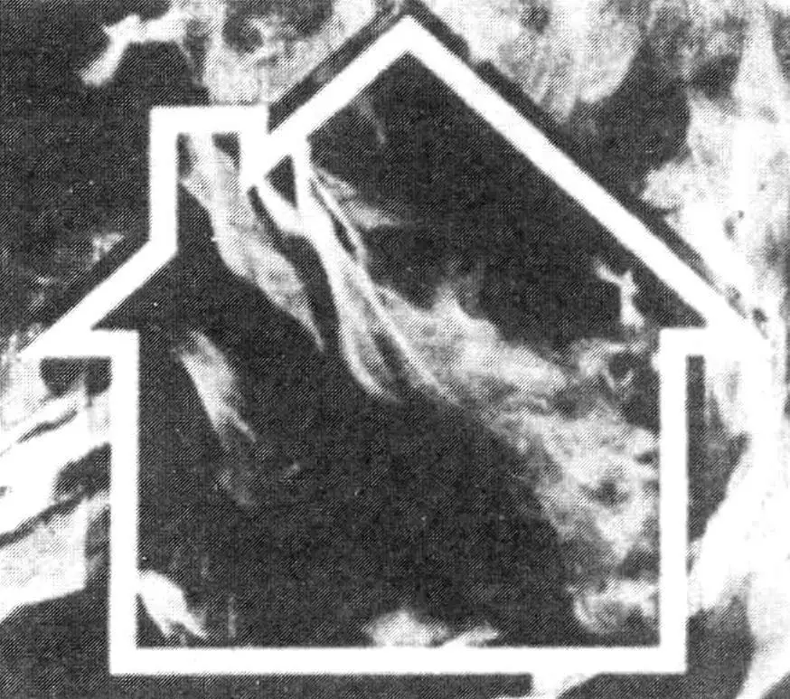 Lightning Protection for Country Houses: Systems & Grounding