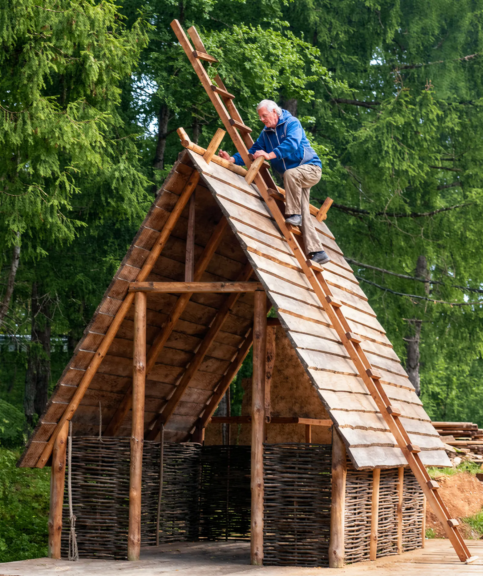 DIY timber A‑frame shack: decking, ridge and wall lattice