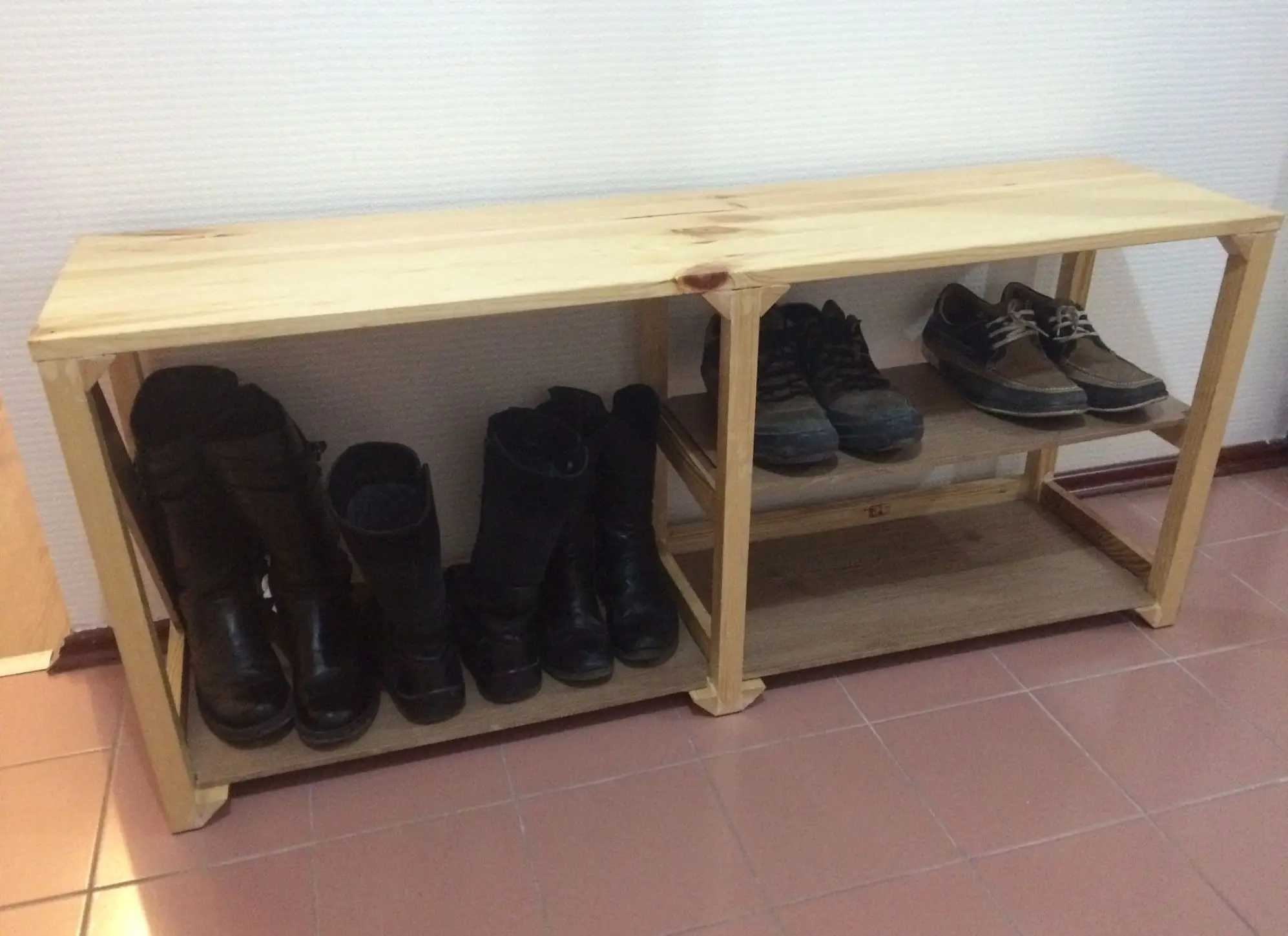 DIY shoe rack with bench for a small hallway