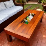 Outdoor table with an ice compartment: build it in a weekend