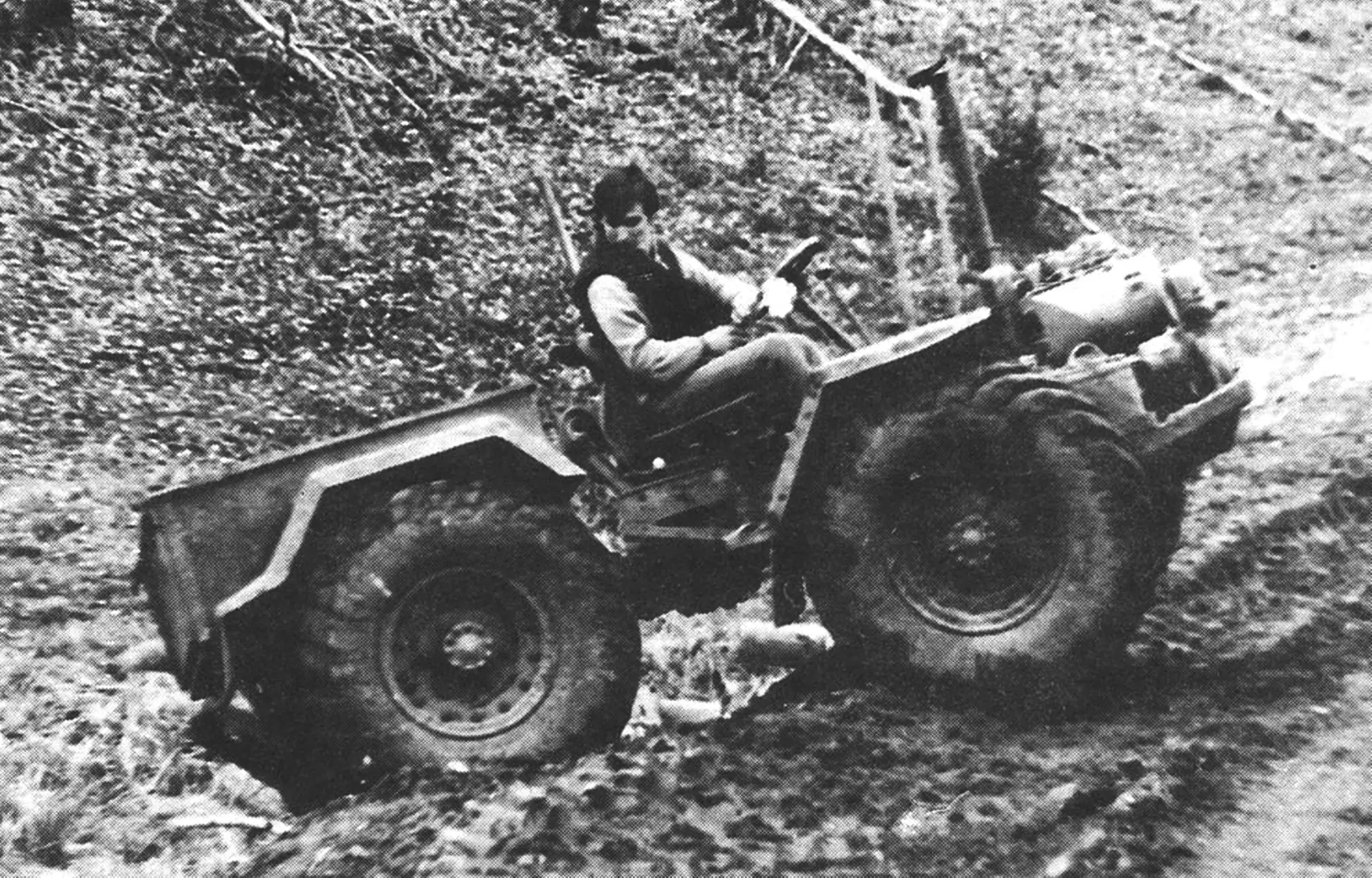 Homemade Sibiryak tractor with articulated frame
