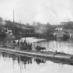 “ARCHIMEDES” — A COMBAT SUBMARINE STEAMER